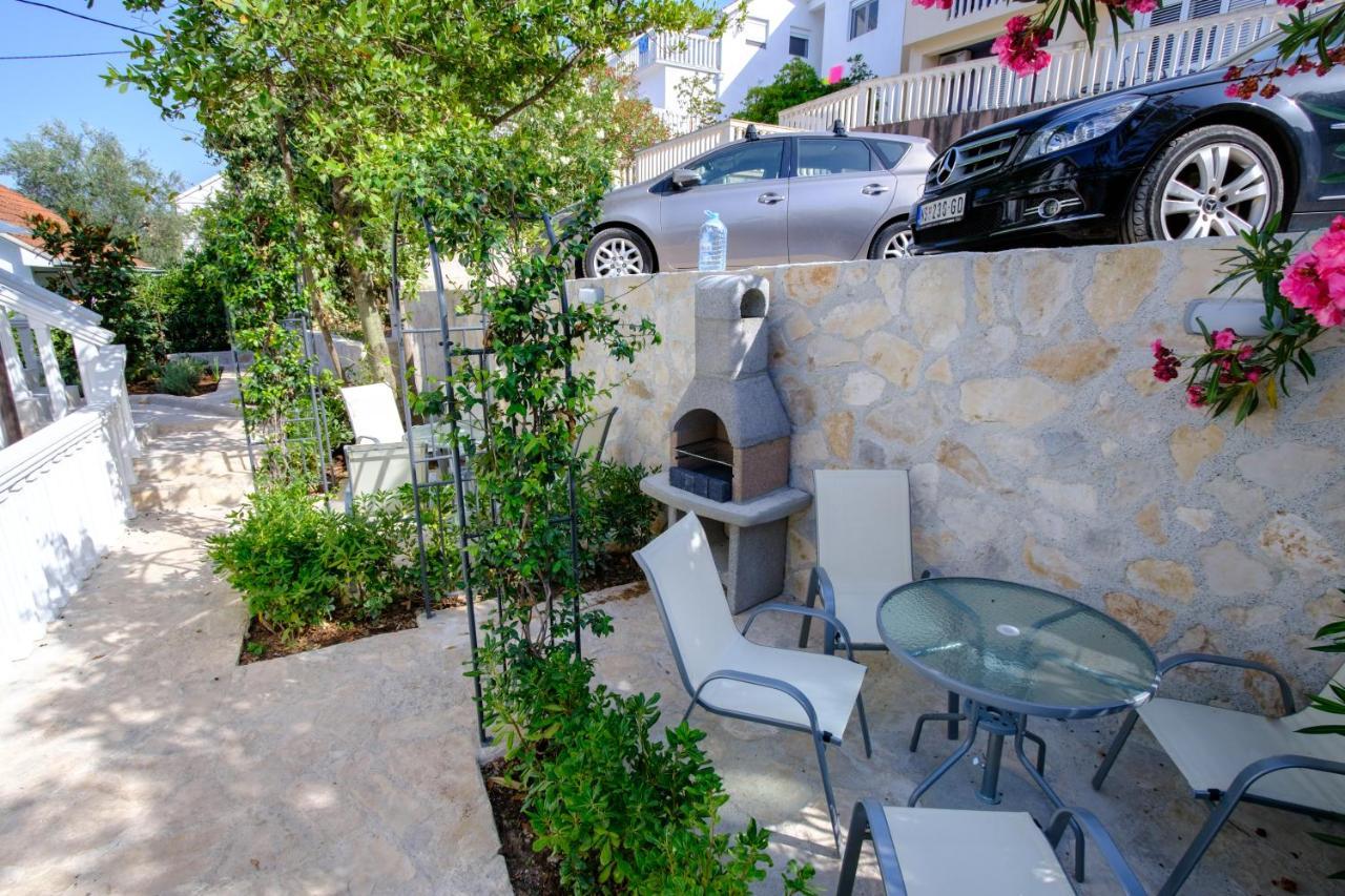 Boka 2 Apartment Krasici Exterior photo